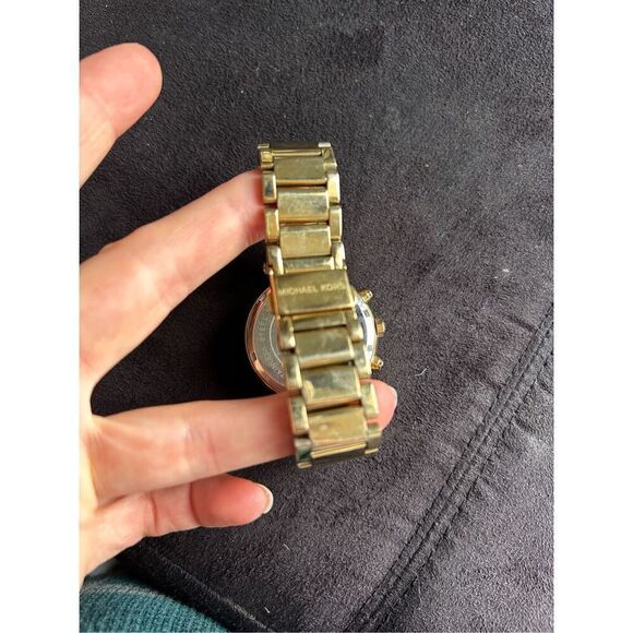 Michael Kors gold watch mk5701 main image 4